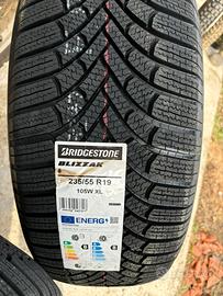 Gomme Bridgestone 235 55 10