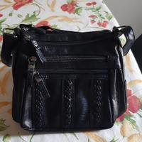 BORSA NERA DA DONNA/RAGAZZA