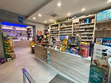 Vendita licenza storica per tabacchino con bar