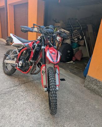 SWM RS 125 R 2022 CADUTA MOTORE PERFETTO