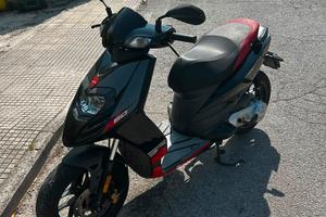 Scooter Aprilia Sr 50 Motard