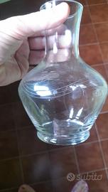 Antica bottiglia wisky e bicchierini