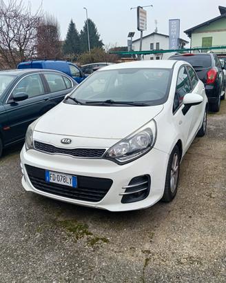 Kia Rio 1.1 CRDi 5p. Cool