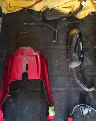 RICAMBI ORIGINALI F12 1999