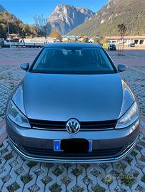 Volkswagen Golf 7 1.6 TDI Highline 110 CV
