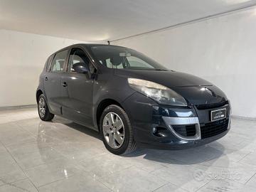 Renault Scenic Scénic 1.6 Attractive NEOPATENTATI