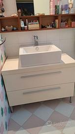 Mobile bagno con vasca lavabo