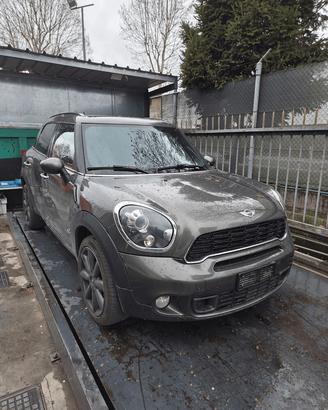 MINI Countryman DEL 2012 PER RICAMBI