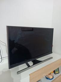 SMART TV SAMSUNG 4K UHD 40" - UE40JU7000