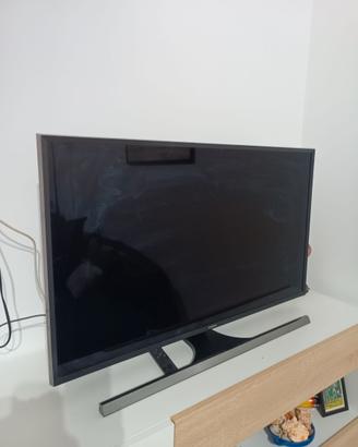 SMART TV SAMSUNG 4K UHD 40" - UE40JU7000
