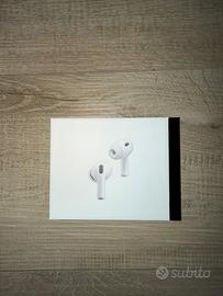 Airpods pro 3 con cancellazione del rumore