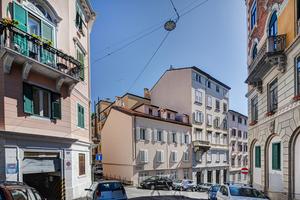 Appartamento a TRIESTE
