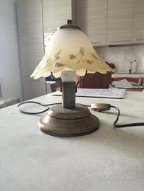 Lampada da tavolo