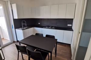 2 camere singole per studentesse/lavoratrici