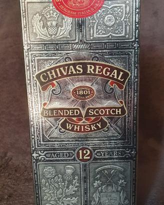 Chivas Regal blended scotch whisky 12 years old