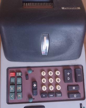 Calcolatrice OLIVETTI  Divisumma 24 vintage