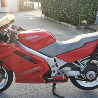 Honda VFR 750