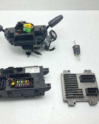 KIT CHIAVE OPEL Corsa D 3P 1° Serie E83 55577835