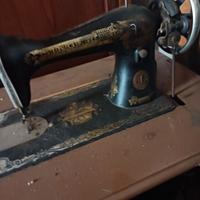 macchina da cucire vintage 