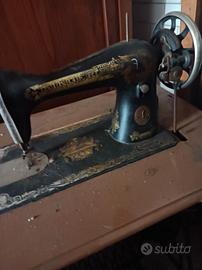 macchina da cucire vintage 
