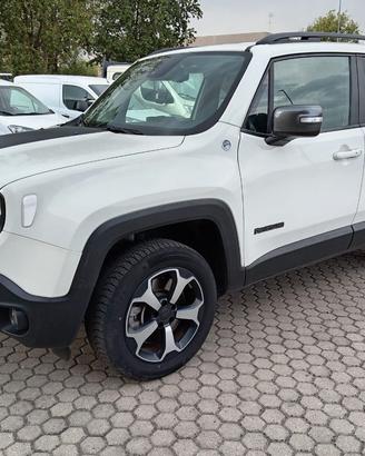 Jeep Renegade 1.3 t4 phev Trailhawk 4xe at6