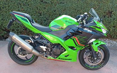 Kawasaki Ninja 400