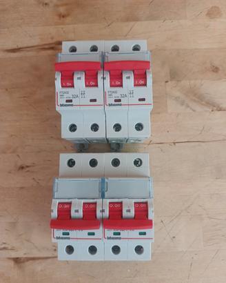 sezionatori 2x32a BTicino 
