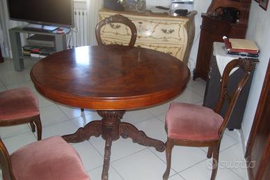 TAVOLO IN RADICA DI NOCE+4 SEDIE