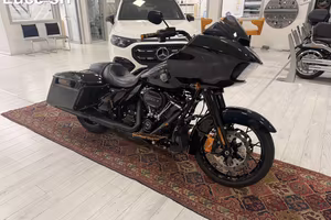 Harley Davidson Road Glide Special