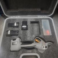 Forbici elettrica Volpi kv360 con 3 batterie 