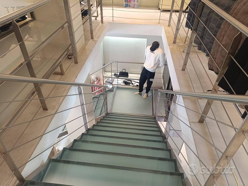 Immobile di 195 m² a Torino - Altro
