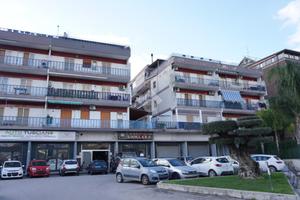 4 LOCALI A BATTIPAGLIA