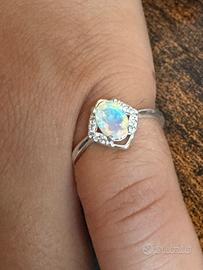 Anello opale