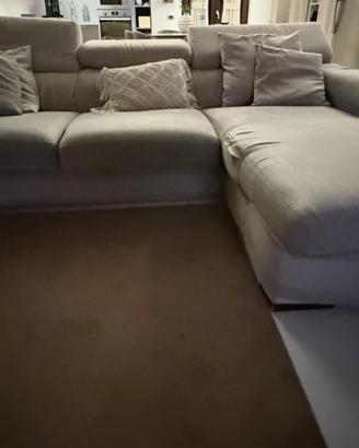 Divano con chaise long