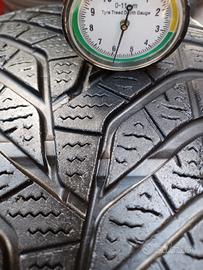 4 Gomme 225/55-18 98V Yokohama Winter MS
