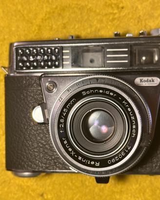 Retina Automatic III testata