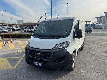 Fiat ducato 2.3 mjet 120 cv furgone tetto basso eu