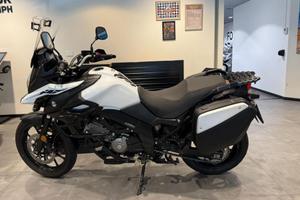 SUZUKI V-Strom 650 EXPLORER