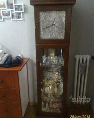 Orologio a pendolo a torre
