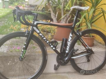 Giant tcr carbon 