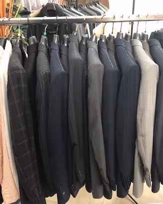 stock abbigliamento uomo