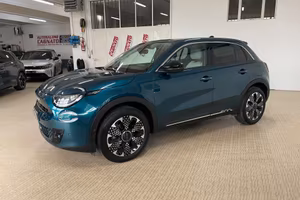 Fiat 600 Hybrid 145cv DCT MHEV La Prima II Km 1000