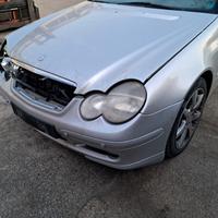pezzi ricambio mercedes classe c coupe w203 220di
