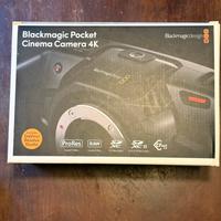 Blackmagic Pocket 4k +cage+speedbooster+5 batterie