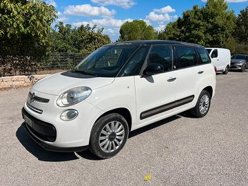 Fiat 500L living