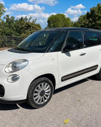 Fiat 500L living