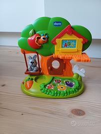 Giocattolo chicco casetta sull'albero