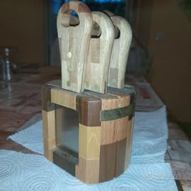 PORTACOLTELLI IN LEGNO