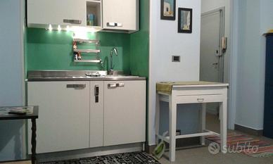 Monolocale con balcone 40 mq - Centro Torino