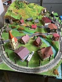 Plastico ferroviario completo e funzionante